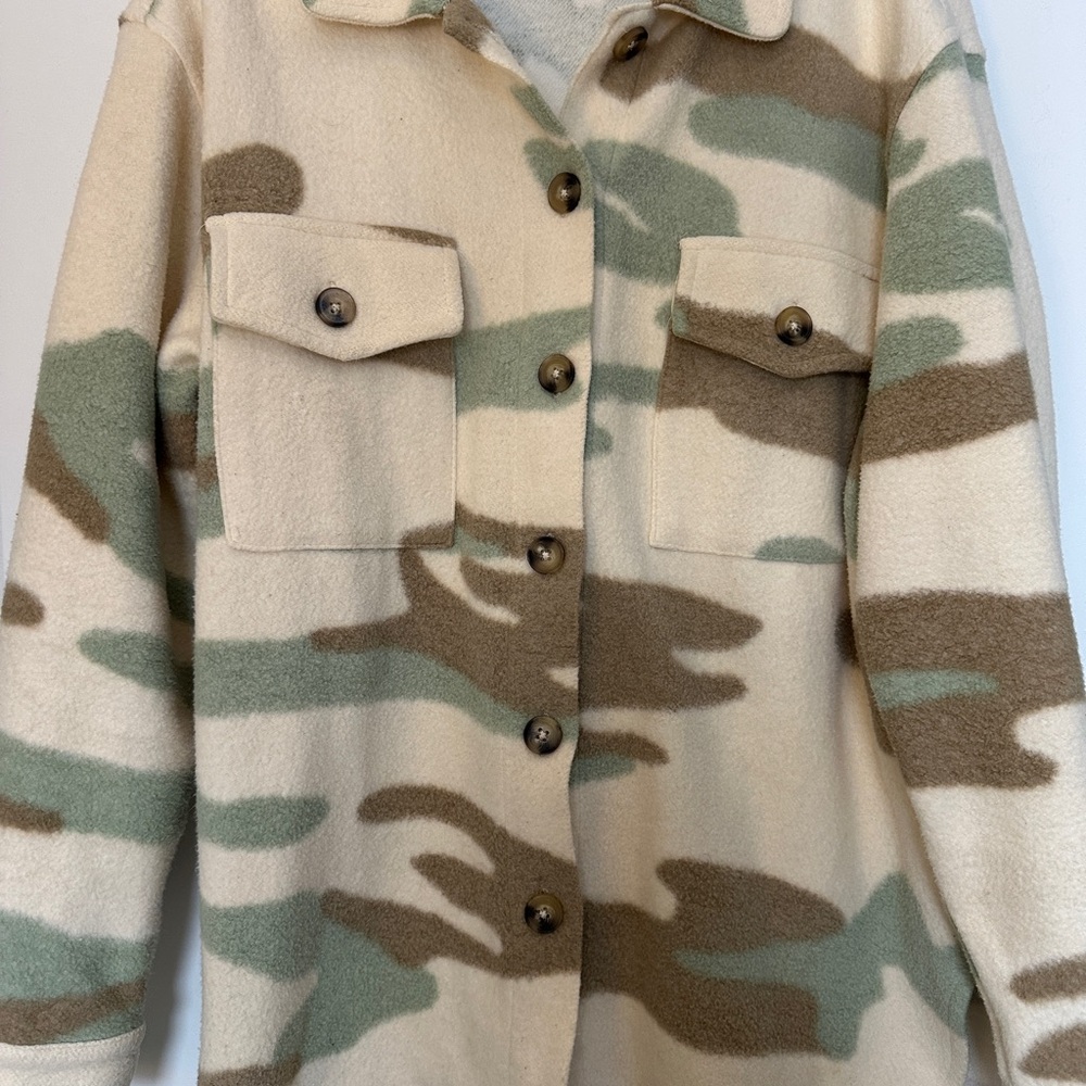 Sanctuary Cream Pastel Camp Sherpa Fleece Button down